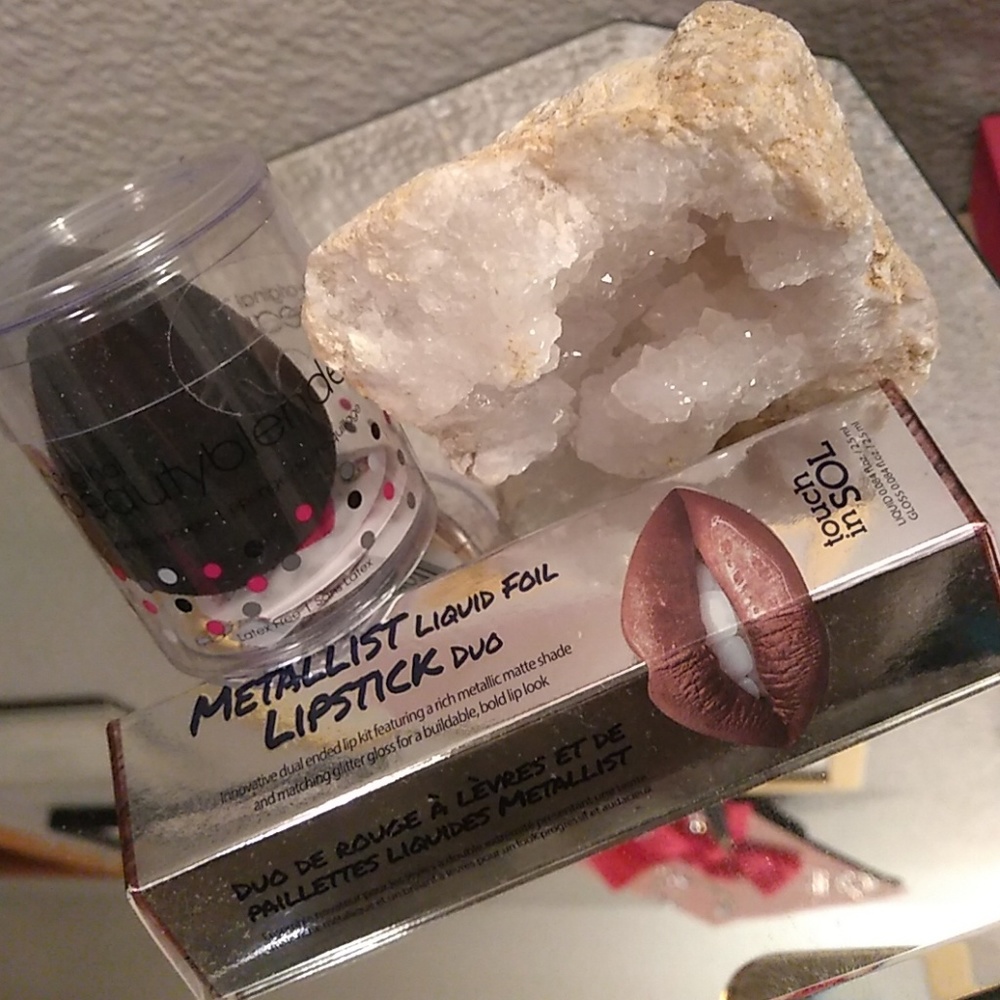 Beauty Blender&Metallic Lip Duo